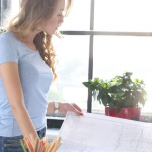 chica-casa-plan-trabajo